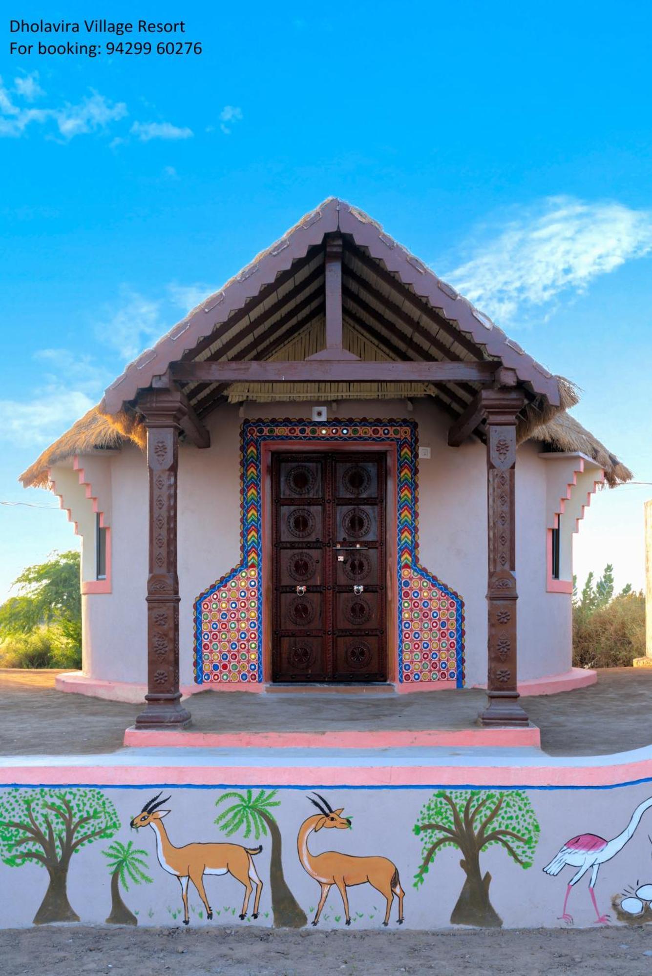 Dholavira Village Resort Bagian luar foto